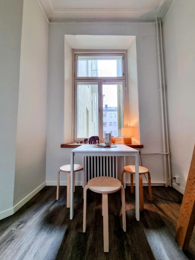 Апартаменти 4 Blocks From Stockmann Гельсінкі Екстер'єр фото